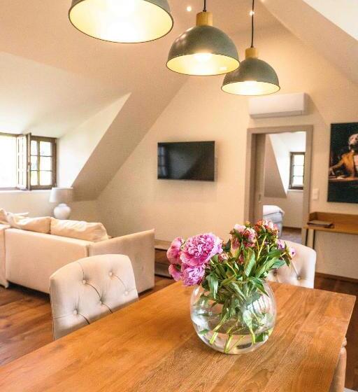 Renaissancehotel Raffelsberger Hof B&b