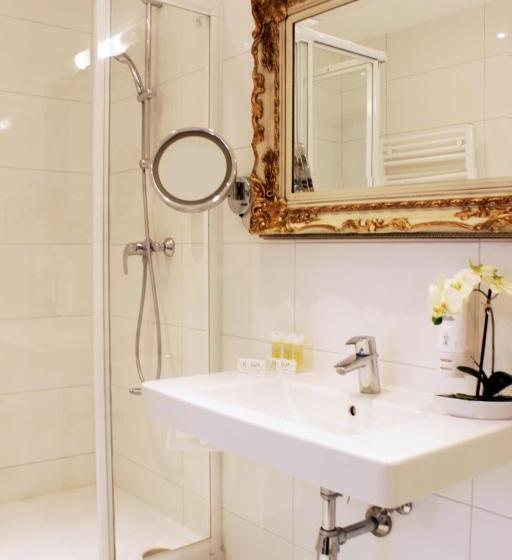 Stadthotel Restaurant Auerhahn