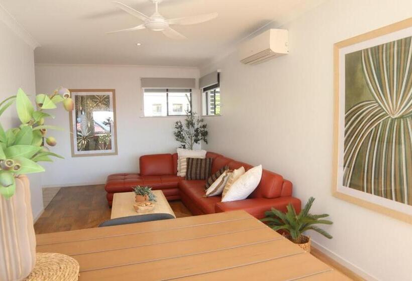 Coolum Beach Resort