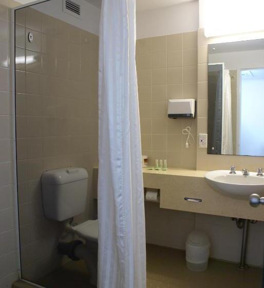 هتل Darwin Poinciana Inn