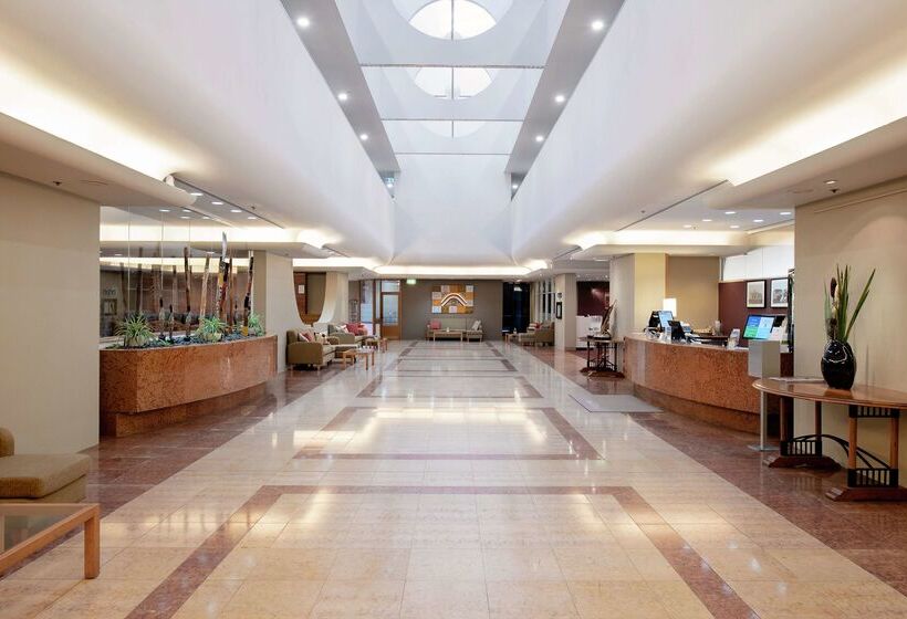 هتل Doubletree By Hilton Darwin Esplanade