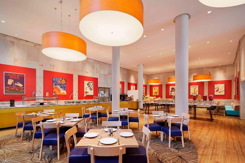 هتل Four Points By Sheraton Perth