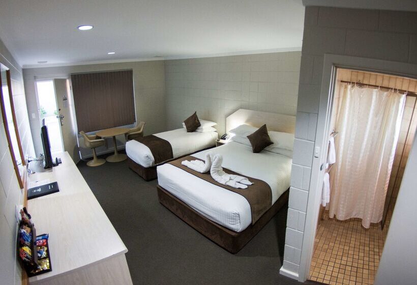בית מלון כפרי Hospitality Esperance Surestay Collection By Best Western