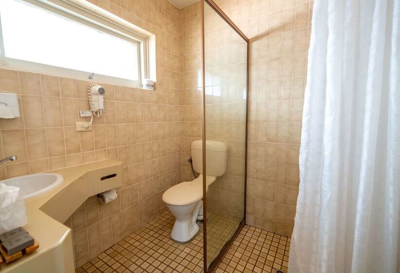בית מלון כפרי Hospitality Esperance Surestay Collection By Best Western