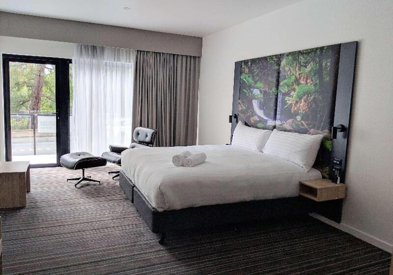 هتل Mercure Launceston