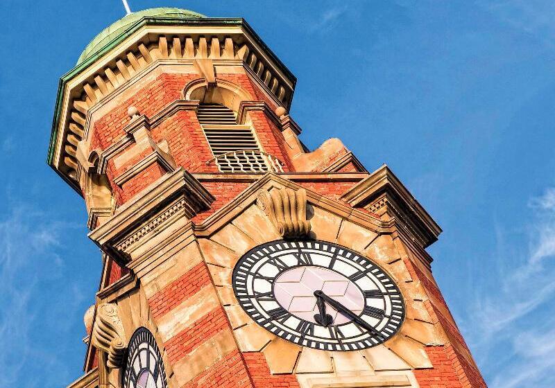 هتل Mercure Launceston