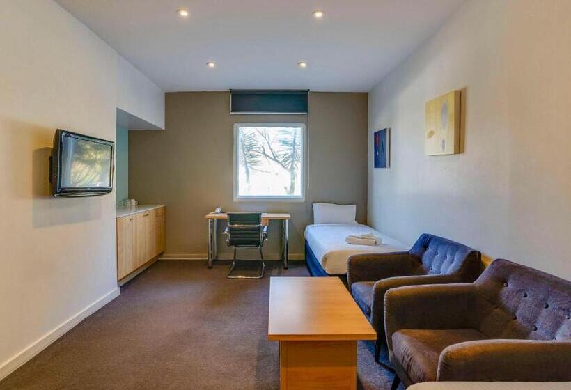 فندق Mercure North Melbourne