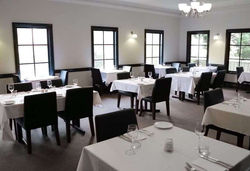 Отель Mercure Port Of Echuca