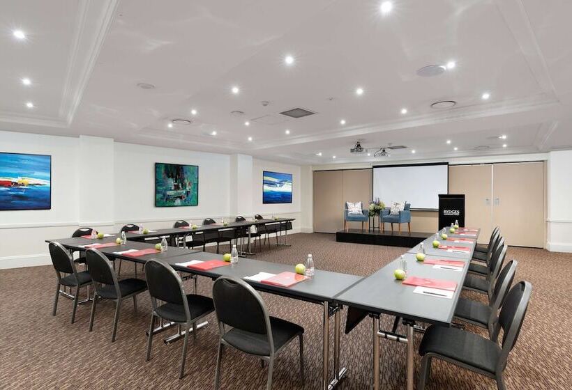 בית מלון כפרי Rydges Camperdown