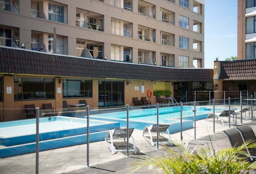 בית מלון כפרי Rydges Camperdown