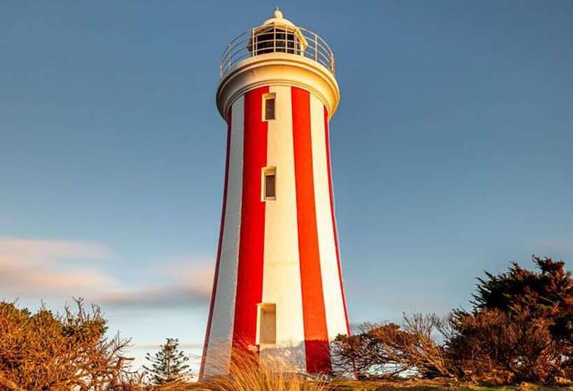 فندق Sunrise Devonport