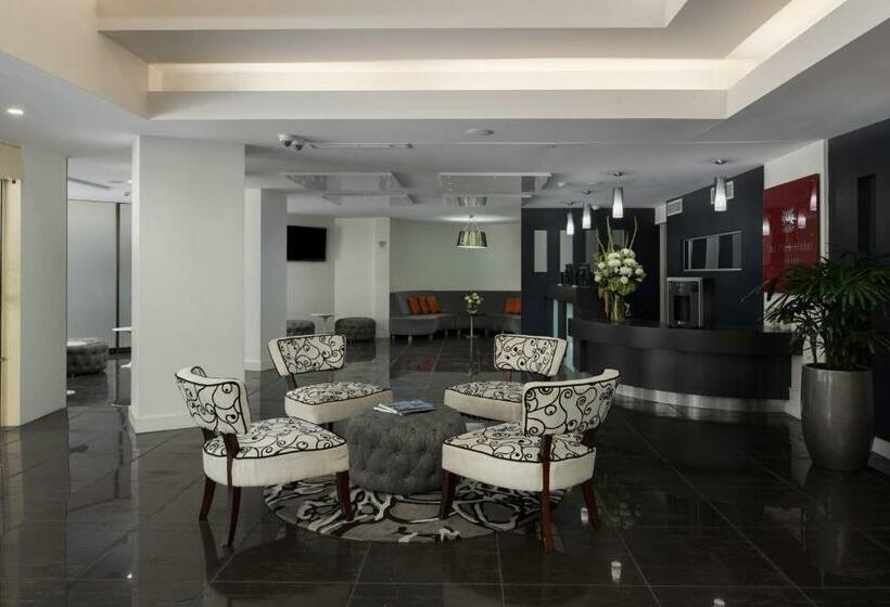 בית מלון כפרי The Park  Brisbane