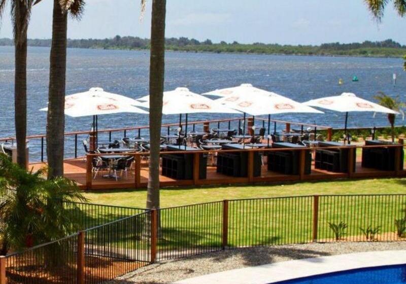 فندق Comfort Resort Waters Edge