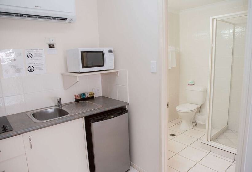 Мотель Caboolture Central Motor Inn, Sure Stay Collection By Bw