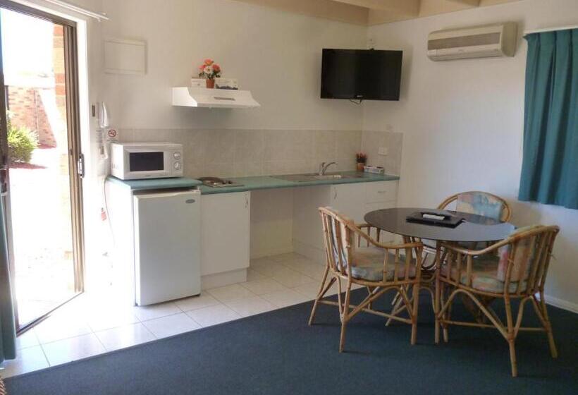 مُتل Sundown Villas