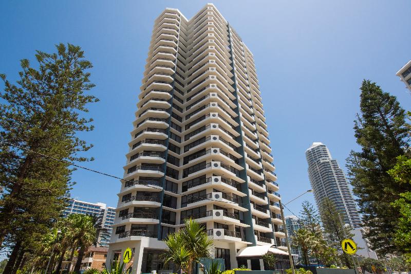 Breakfree Longbeach Resort