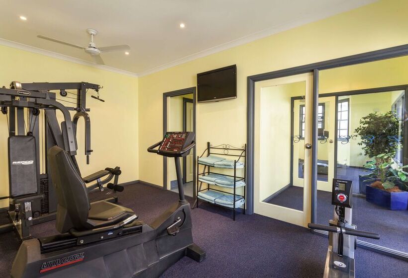 בית מלון כפרי Best Western Olde Maritime Motor Inn