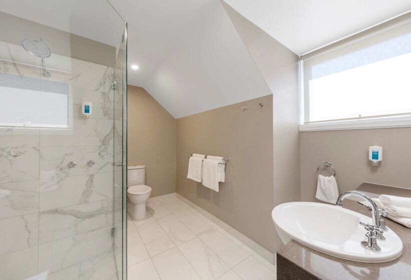 בית מלון כפרי Best Western Olde Maritime Motor Inn