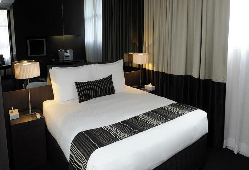 هتل Park Regis City Centre