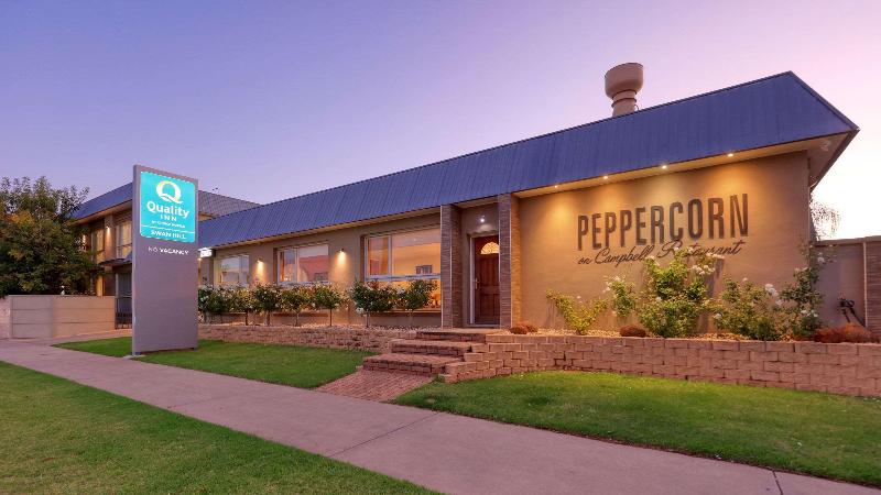 Отель Quality Inn Swan Hill