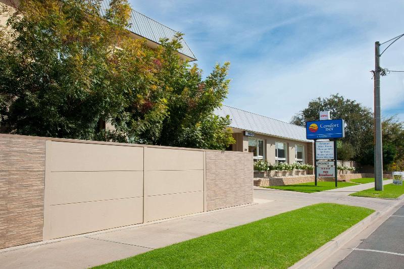 Отель Quality Inn Swan Hill