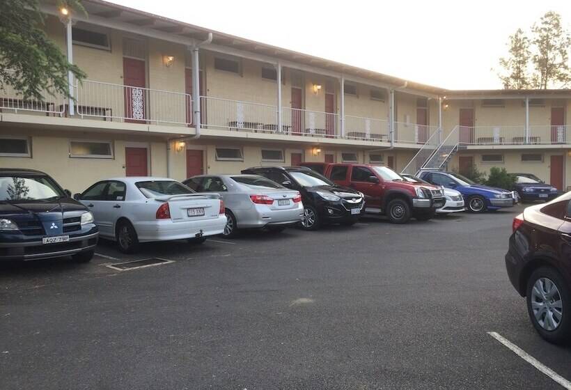 فندق Riverview Motor Inn