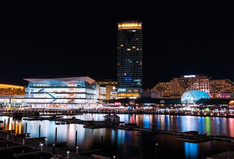 Metro Apartments On Darling Harbour