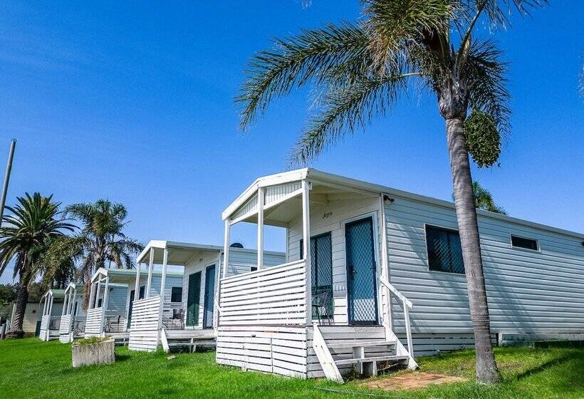 منتجع Lakeside Inn Illawarra