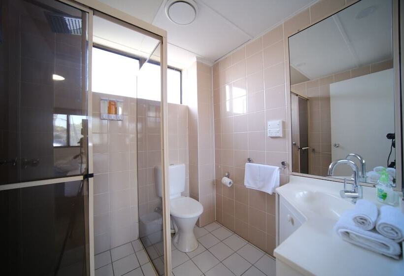 منتجع Lakeside Inn Illawarra