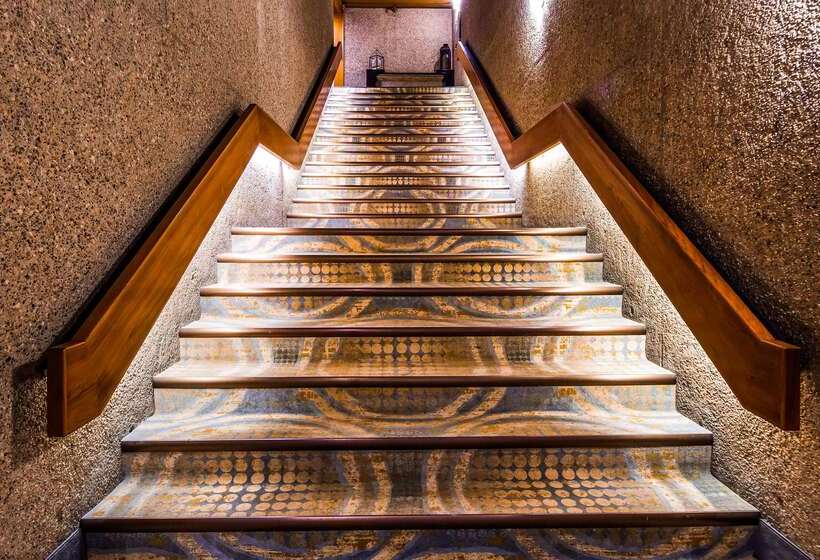 فندق Best Western Cedar Park Inn