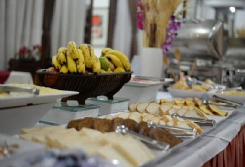 فندق Caravelle Palace