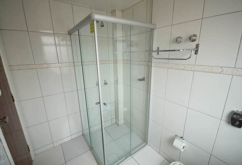 فندق Caravelle Palace