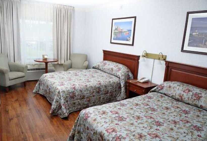 Hotel Claymore Inn And Suites