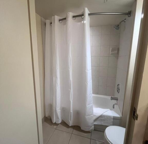 בית מלון כפרי Amenida Residences, Calgary