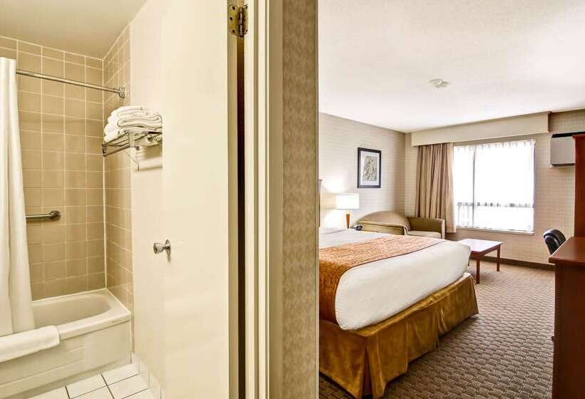 هتل Quality Inn