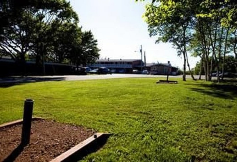Clansman Motel