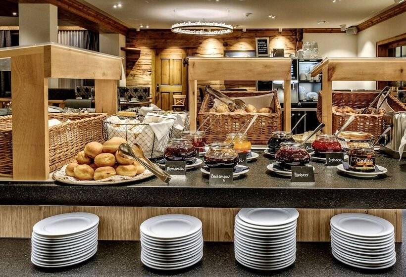 Golf & Sporthotel Hof Maran