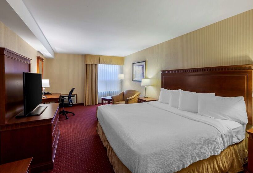 Отель Best Western Plus Otonabee Inn