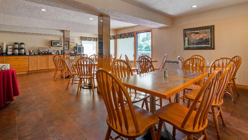 Отель Best Western Plus Otonabee Inn