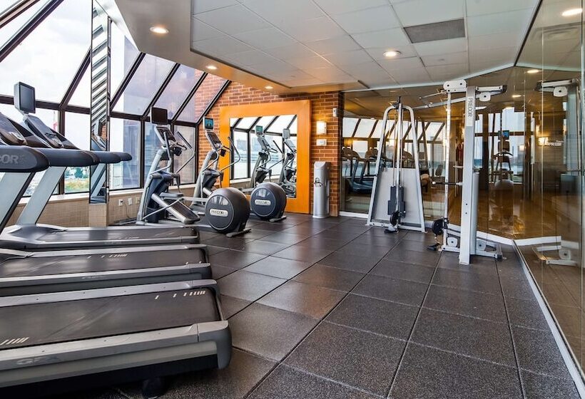 هتل Best Western Plus Waterfront