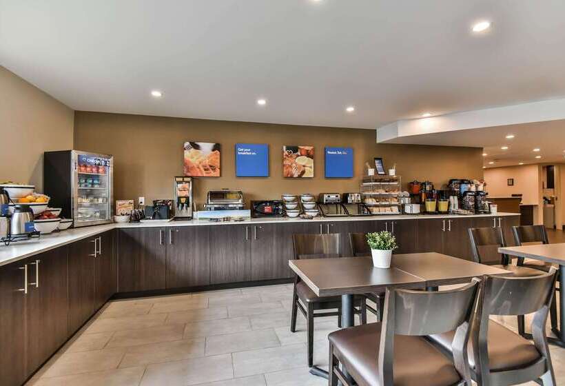 هتل Comfort Inn