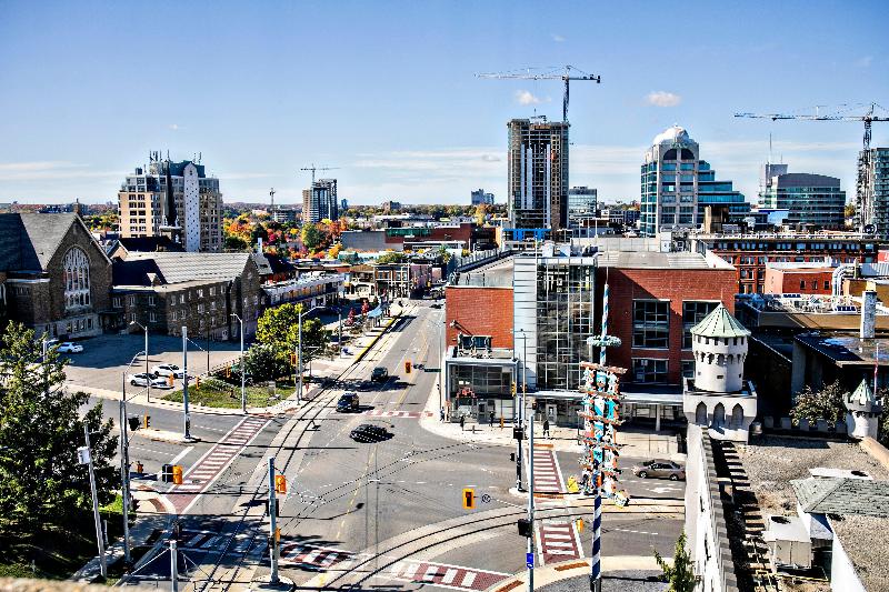 هتل Crowne Plaza Kitchener Waterloo, An Ihg