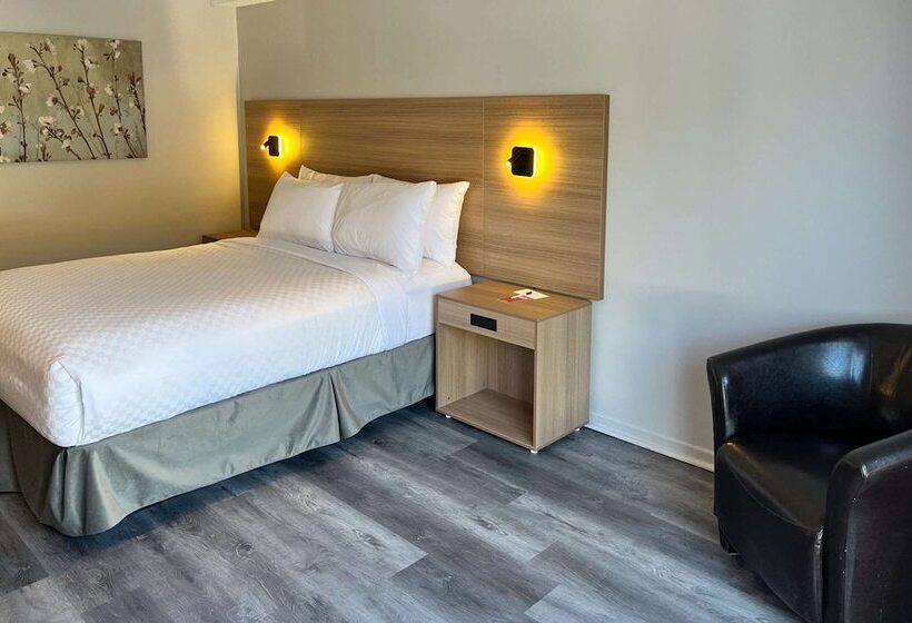 בית מלון כפרי Econo Lodge Airport Quebec