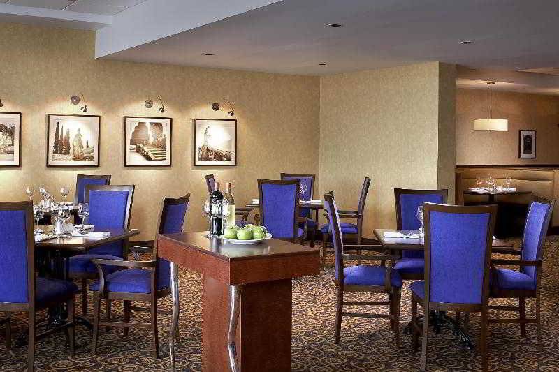 هتل Four Points By Sheraton London
