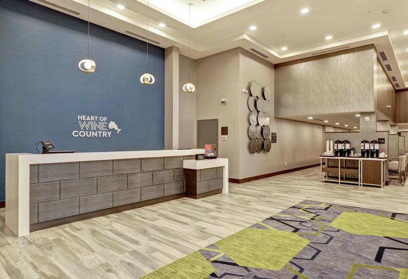 酒店 Hampton Inn By Hilton St. Catharines Niagara