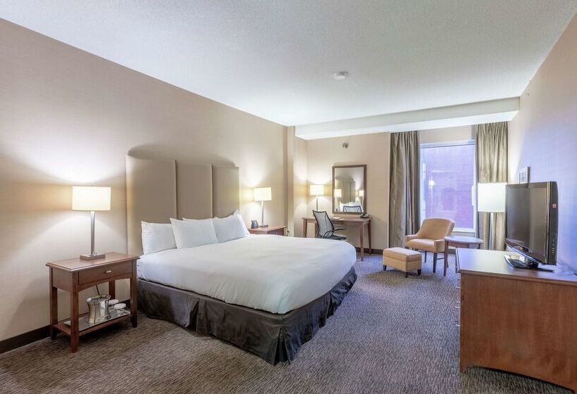 هتل Hilton Saint John