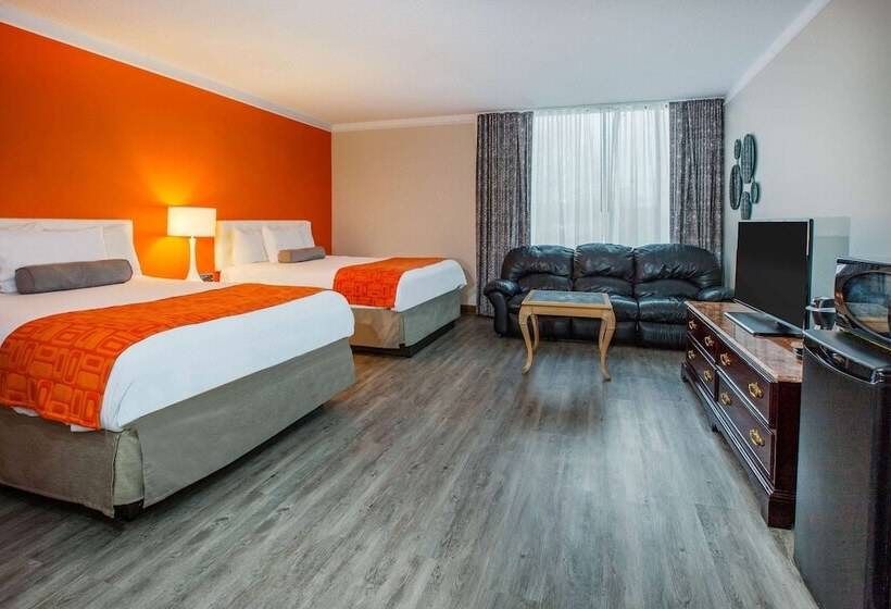 هتل Surestay Plus By Best Western Windsor