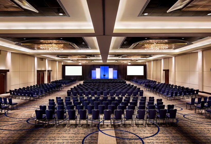 هتل Hyatt Regency Vancouver