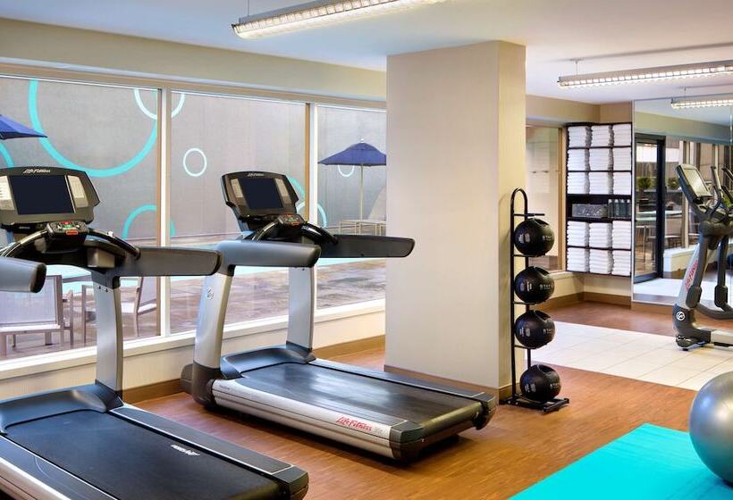 هتل Hyatt Regency Vancouver