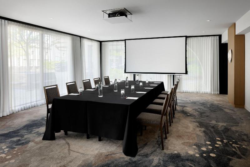 בית מלון כפרי Montreal Marriott Chateau Champlain